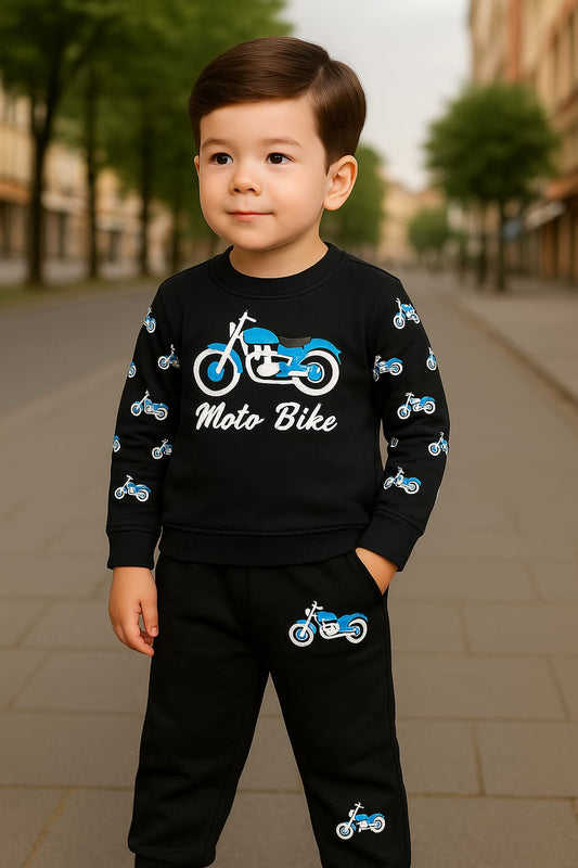 "Cozy & Cute: Kids Fleece Tracksuits"