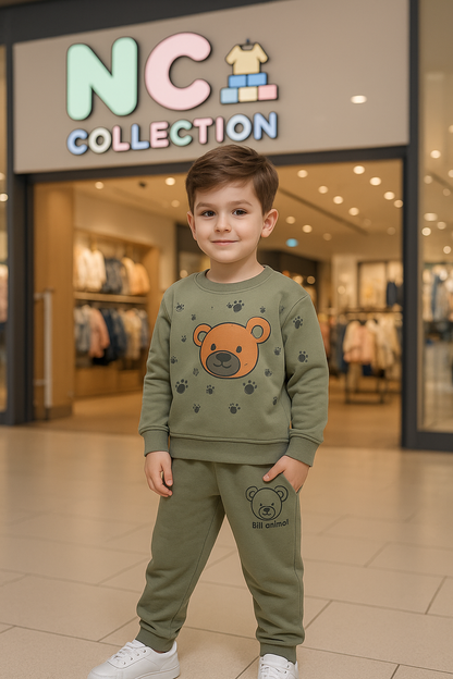 "Cozy & Cute: Kids Fleece Tracksuits"