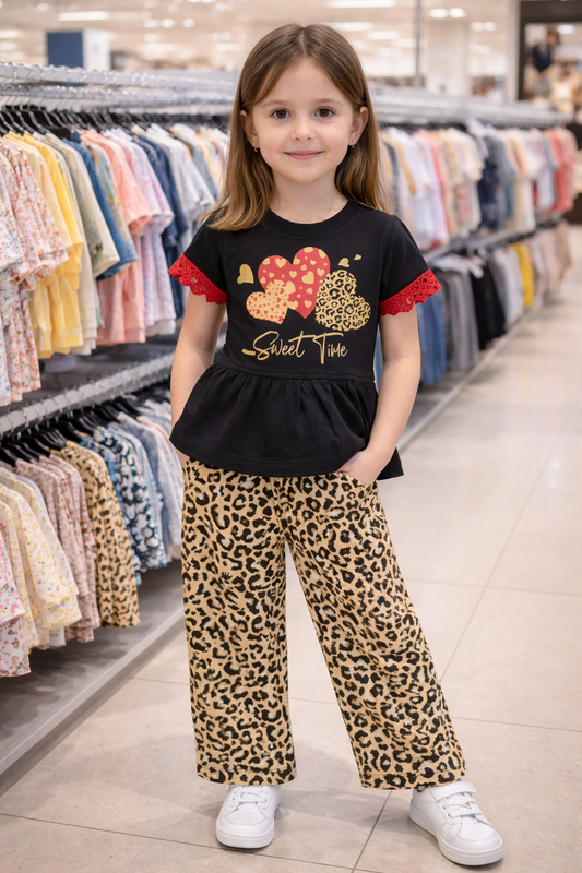 Kids Stylish Tracksuit – Comfortable & Trendy Outfit for Boys & Girls