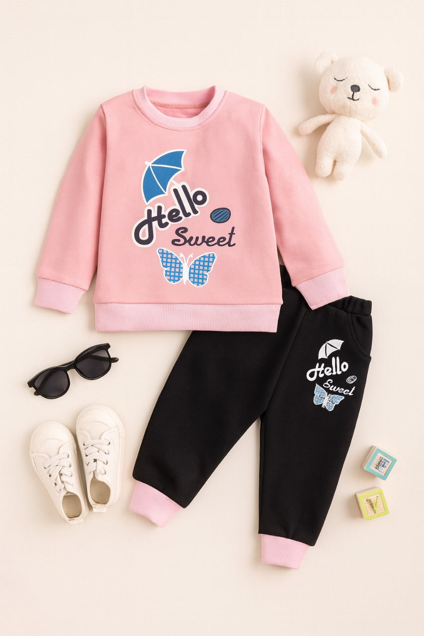 “Cozy & Stylish: Girls Fleece Tracksuit"